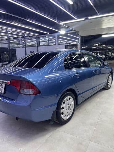 мотоцикл с документами: Honda Civic: 2011 г., 1.8 л, Автомат, Бензиновая, Седан — 1