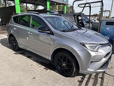 Toyota RAV4: 2018 г., 2.5 л, Автомат, Гибрид, Кроссовер lalafo.kg да Toyota RAV4: 2018 г., 2.5 л, Автомат, Гибрид, Кроссовер