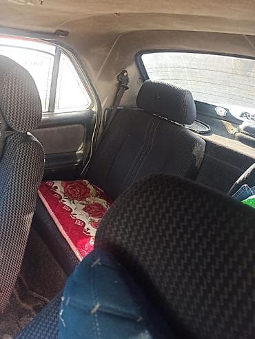 bud e5: ГАЗ 3110 Volga: 2005 г., 2.3 л, Механика, Бензин, Седан — 4