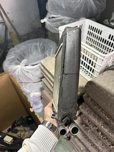 радиатор на печку: Радиатор отопителя (печки) для автомобиля Описание: - Компактный — 3