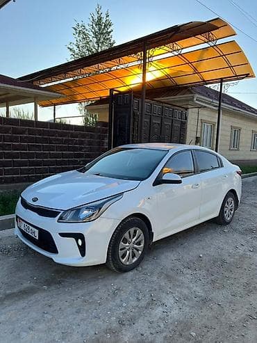 fh 500: Kia Rio: 2018 г., 1.4 л, Автомат, Бензин, Седан — 2