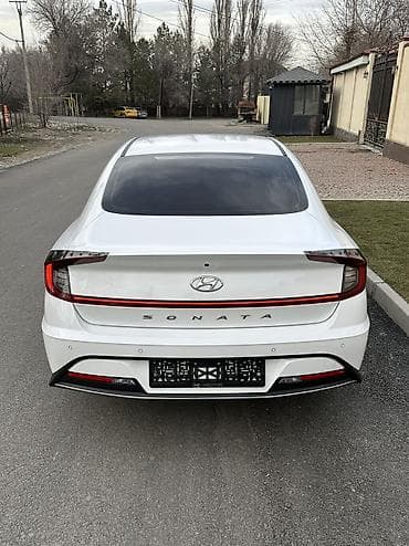 Продажа авто: Hyundai Sonata: 2020 г., 2 л, Автомат, Бензин, Седан — 4