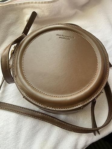 Круглая сумка через плечо + холщовый шоппер 1) Круглая кросс-боди: -