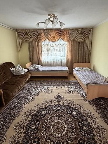суточная ош: Бостери гостевой дом Сдаётся жильё с комнатами для нескольких — 2