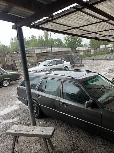 w211 молдинг: Mercedes-Benz W124: 1989 г., 2.5 л, Механика, Дизель, Универсал — 2