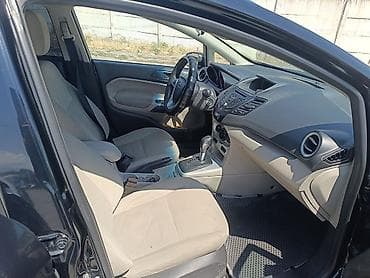Транспорт: Ford Fiesta: 2018 г., 1.6 л, Автомат, Бензин, Хэтчбэк — 6