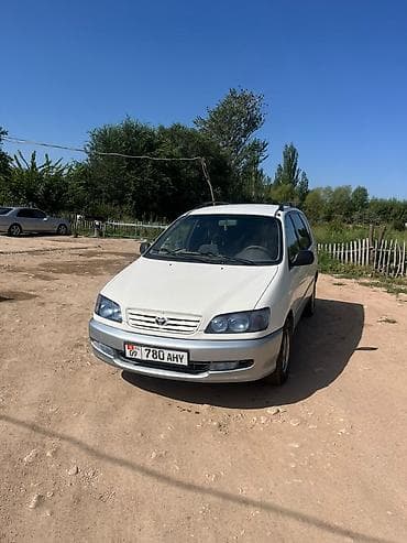 с кореи: Toyota Picnic: 1999 г., 2 л, Механика, Дизель, Минивэн — 4