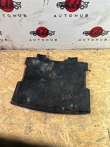 Защита днища Mercedes-Benz, 1998 г., Оригинал