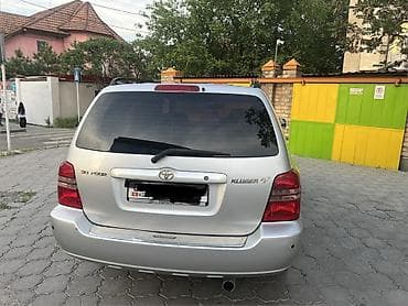 хайлендер машина: Toyota Kluger: 2001 г., 3 л, Автомат, Бензин, Кроссовер — 9