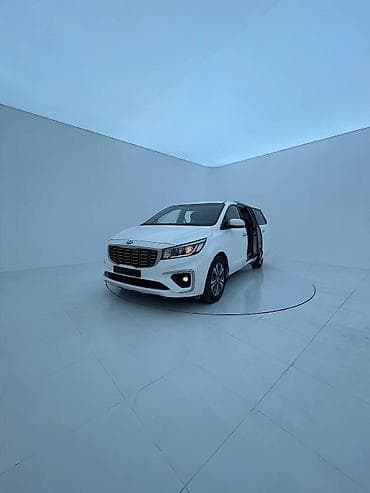 Kia Carnival: 2019 г., 2.2 л, Автомат, Дизель, Минивэн — 1
