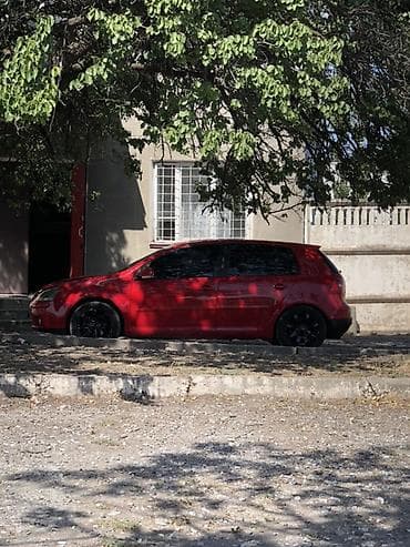 mini cuper: Volkswagen Golf V: 2004 г., 2 л, Автомат, Бензин, Хэтчбэк — 10