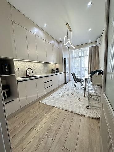 Батирлер: 1 бөлмө, 51 м², Элитка, 12 кабат, Дизайнердик ремонт — 2