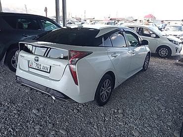 chery arizo: Toyota Prius: 2017 г., Вариатор, Гибрид, Хэтчбэк — 1