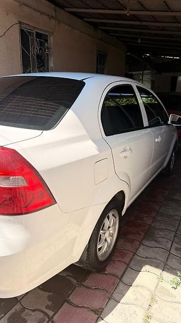 genesis авто: Chevrolet Aveo: 2009 г., 1.2 л, Механика, Бензин, Седан — 3