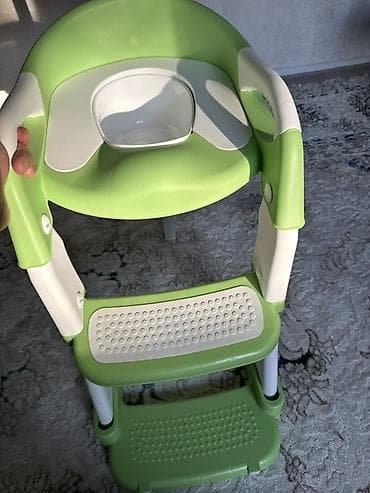 ванночка для детей: Детское сиденье-лестница для приучения к унитазу - Модель с двумя — 4