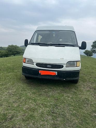 промо стол: Грузопассажирский фургон Ford Transit (длинная/высокая версия). 7 — 1