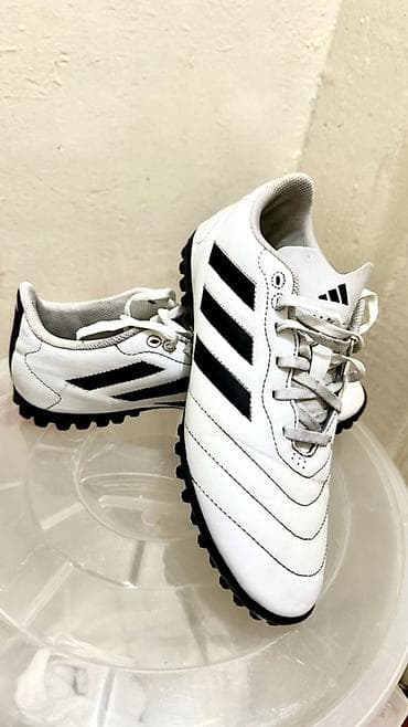 адидас ботас: Продаю сороконожки Adidas оригинал, Заказвыал с Японии, размер 40, но — 3