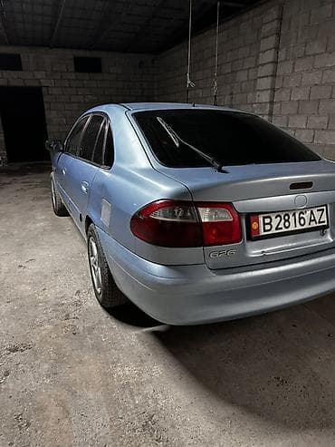 Mazda 626: 2001 г., 2 л, Механика, Бензин, Седан