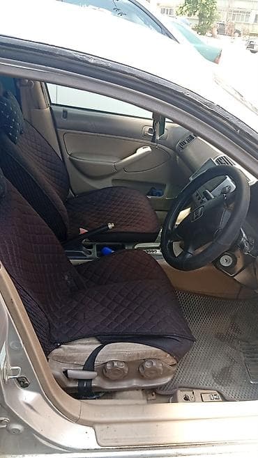 civic: Honda Civic: 2002 г., 1.5 л, Автомат, Бензин, Седан — 4