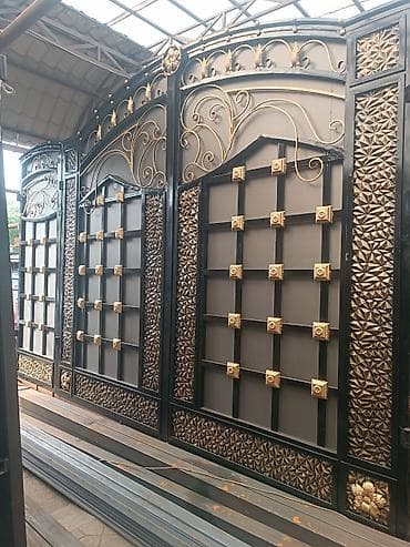 Кованные металлические ворота с декоративной отделкой - Материал