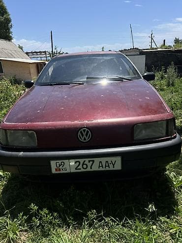 Volkswagen Passat Variant: 1989 г., 1.8 л, Кол менен иштөөчү, Универсал — 1