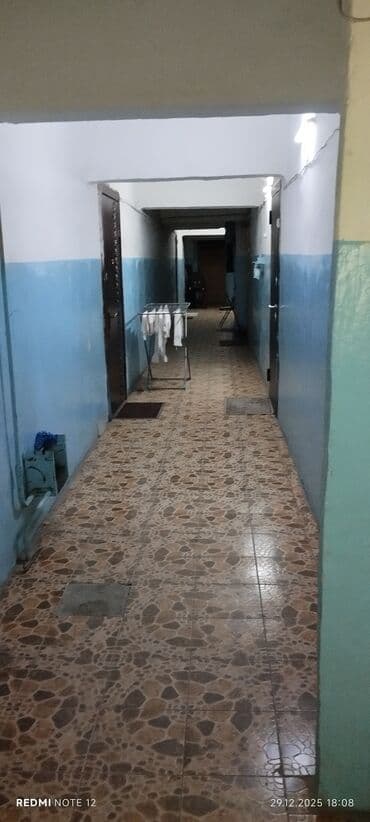 Гаражи: 1 комната, 36 м², 106 серия улучшенная, 1 этаж, Дизайнерский ремонт — 6