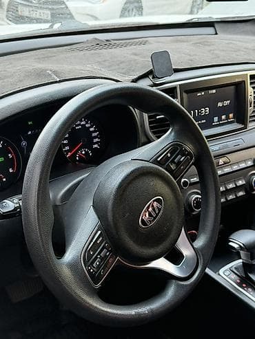 kia кроссовер: Kia Sportage: 2017 г., 2 л, Кроссовер — 7