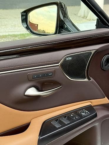 150: Lexus ES: 2018 г., 2.5 л, Автомат, Гибрид, Седан — 10