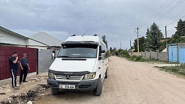 124 mers: Mercedes-Benz Спринтер: 2004 г., 2.7 л, Механика, Дизель, Бус — 2