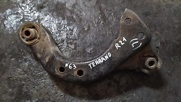 Подушка коробки передач Nissan