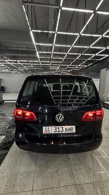 touran: Volkswagen Touran: 2012 г., 1.4 л, Робот, Бензин, Универсал — 6