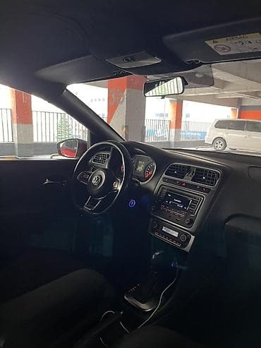 генератор тяжелый дым: Volkswagen Polo: 2016 г., 1.6 л, Автомат, Бензин, Седан — 9