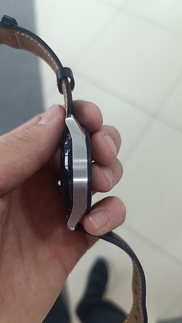 Samsung Galaxy Watch (45 мм) с кожаным ремешком 22 мм M/L — 4