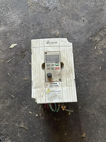 Канцтовары: Преобразователь частоты (VFD) Delta Electronics VFD‑M - Модель — 1