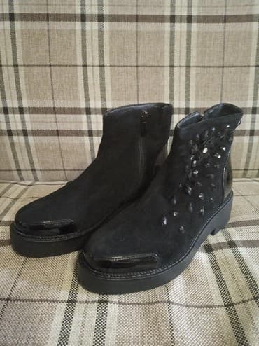 обувь больших размеров бишкек: Продаю новые модные, отличного качества полу ботинки ЗИМА — 1