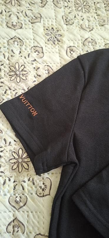 женские футболки: Набор женских трикотажных футболок с декоративной отделкой. Что — 3