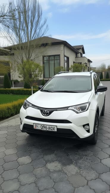 продаю авто с последующим выкупом: Toyota RAV4: 2018 г., 2.5 л, Вариатор, Бензиновая, Кроссовер — 2