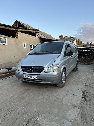 авто ижара: Mercedes-Benz Viano: 2007 г., 2.2 л, Кол менен иштөөчү, Дизель, Вэн/Минивэн — 4