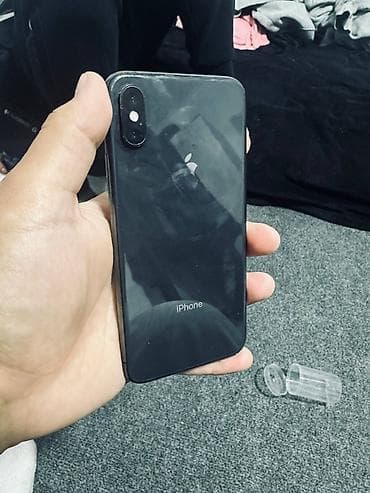 b 450: IPhone Xs, Б/у, 256 ГБ, Desert Titanium, Чехол, 75 % — 1