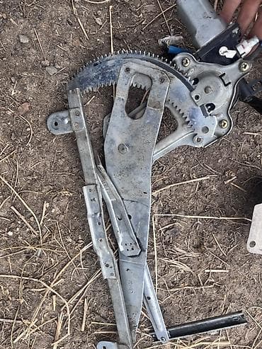 продам усилитель: Электростеклоподъёмник в сборе (мотор + механизм, рейка/секторная — 2