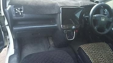 Продажа авто: Honda Stream: 2002 г., 2 л, Автомат, Газ, Минивэн — 3