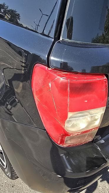 тайота сцион: Toyota Ist: 2009 г., Хэтчбэк — 9