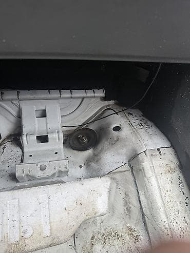 plug in: Легкий грузовик, Mercedes-Benz — 1