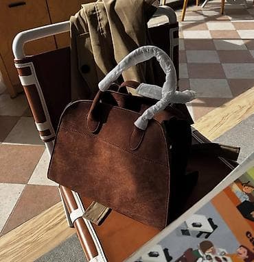 Сумка замшевая 
Новая 
2000 сом