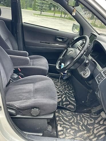 багажник на крыше: Toyota Gaia: 2002 г., 2 л, Автомат, Бензин, Минивэн — 4