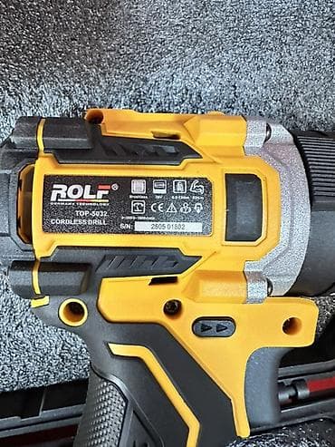 Инструменты: Аккумуляторная дрель-шуруповерт ROLF TOP-5032 в кейсе Комплектация: - — 3