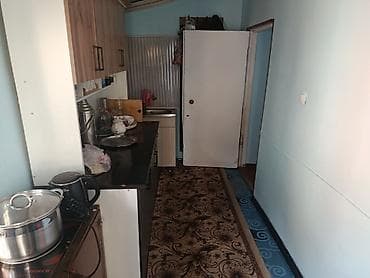 мурабаха ош: Продаётся частный дом с двором. в городе Кара Балта улица — 10