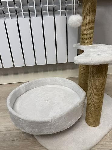 продажа игрушек: Игровой комплекс для кошек, многоуровневый.Новый ножницы в подарок — 2