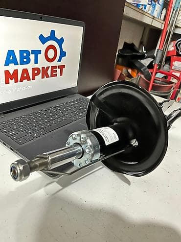 legacy: Передний амортизатор Subaru 2003 г., Новый — 3