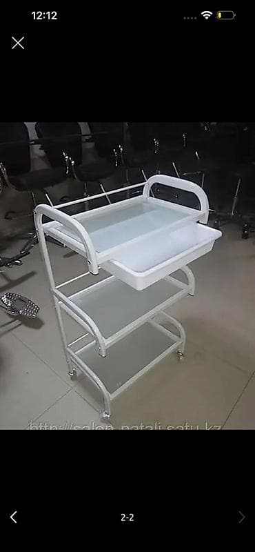 стоун камни: Металлическая тележка для салона/медкабинета на колесах. - — 1